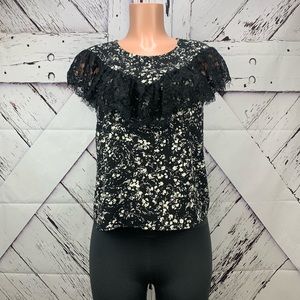 Ladies flowy top